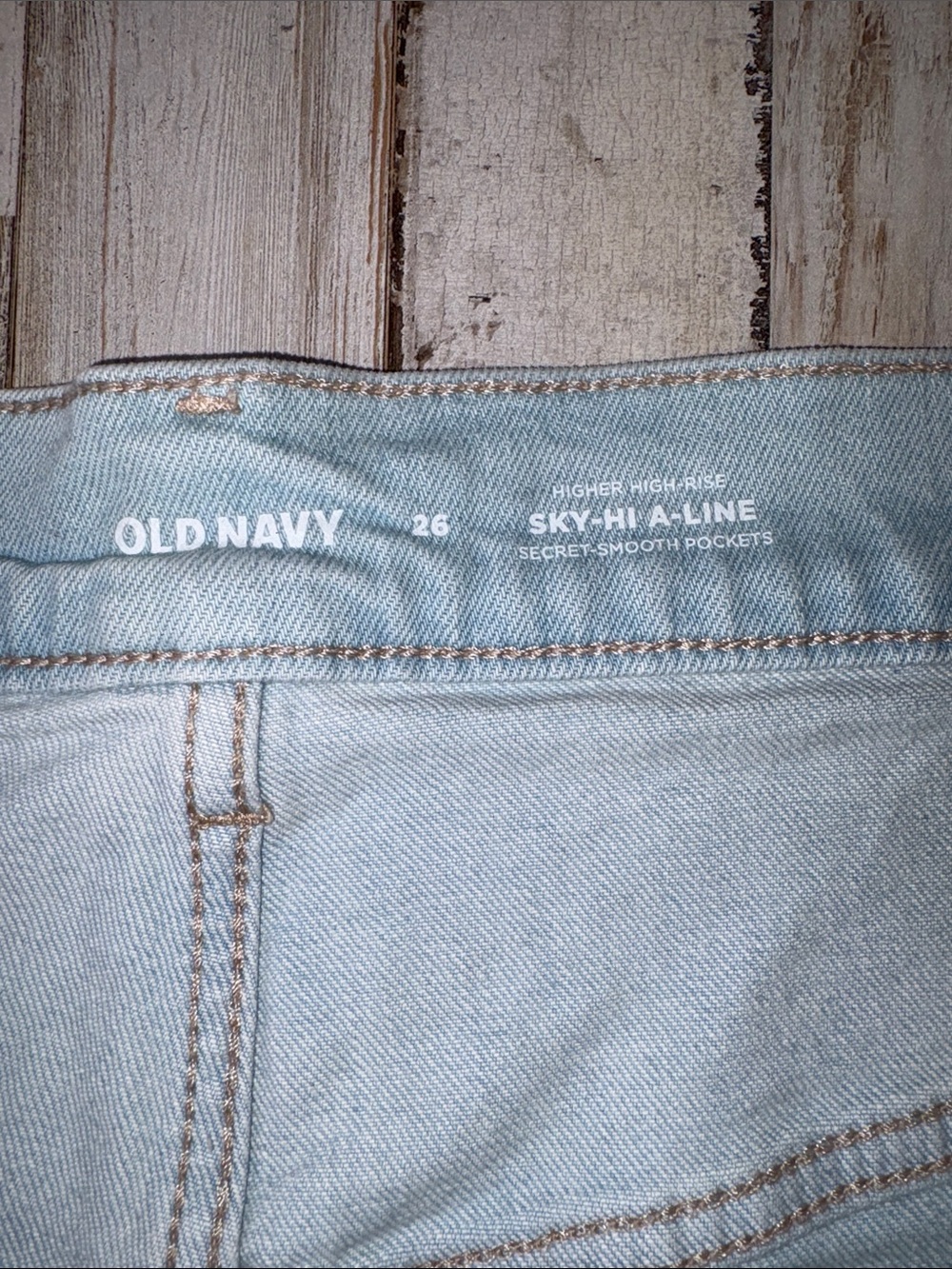 Old Navy Higher High Rise Light Blue Denim Cutoff Shorts-Plus Size 26 NWT! - Picture 4 of 15